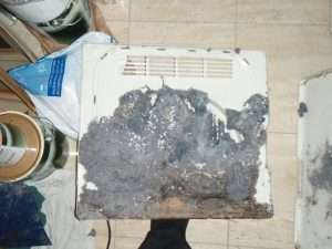 Lint build up in Dryer Door 004 scaled