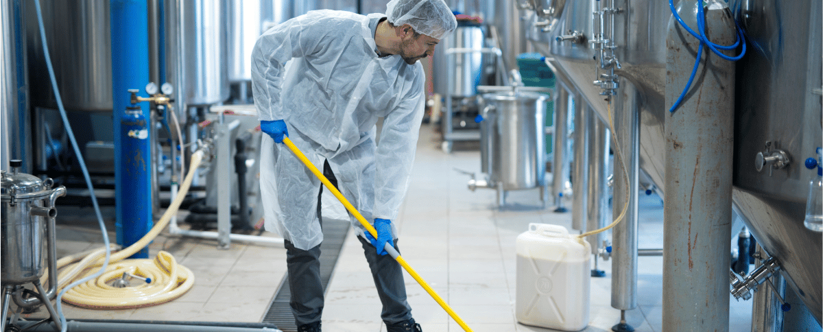How an Industrial Cleaning Company Can Improve Your Business